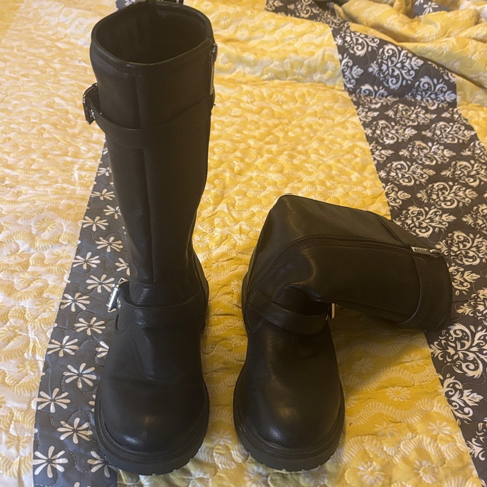 Vintage Motorcycle DKNY Girls Black Knee-High Boots with Buckle